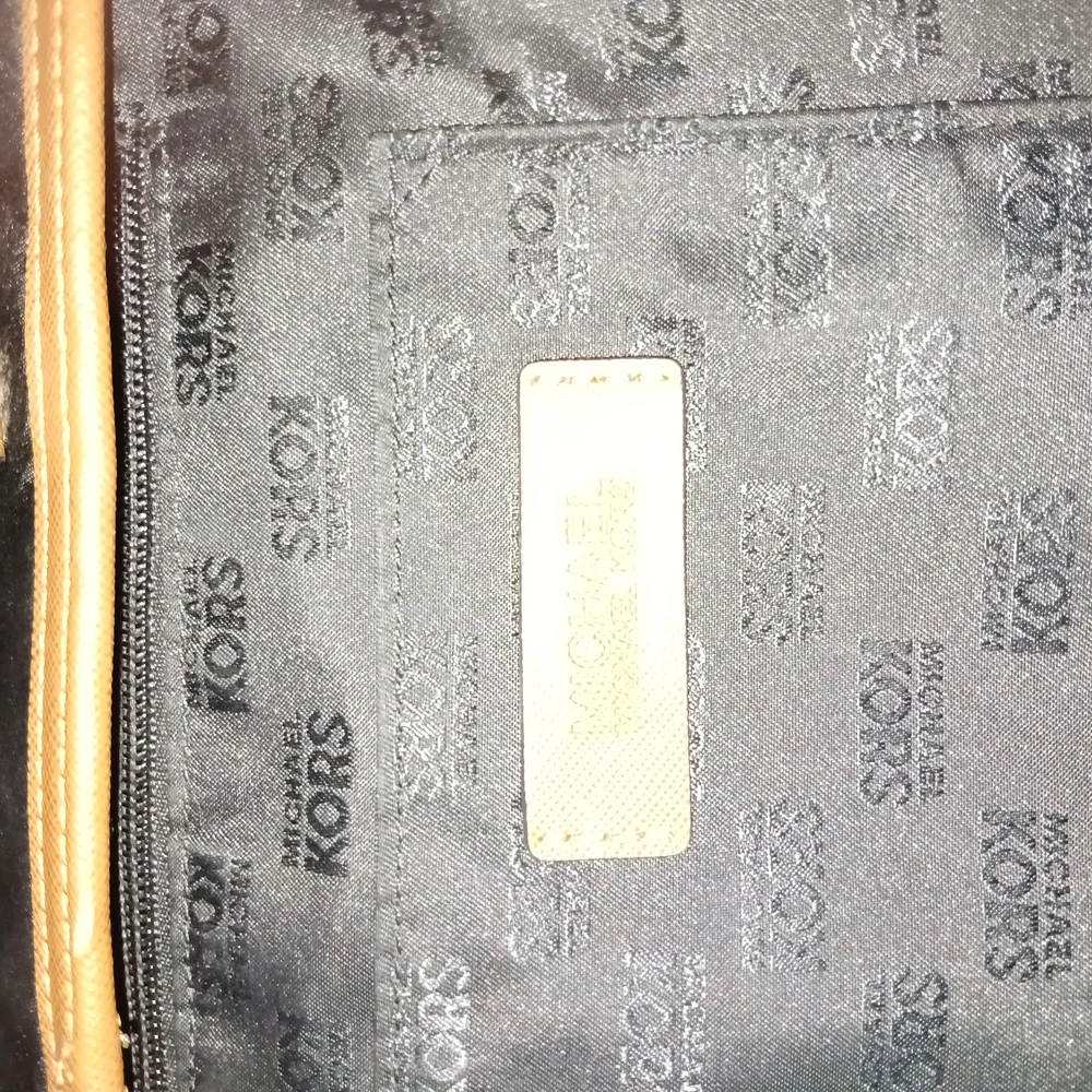 Michael Kors Black and Tan Structured Tote with Gold Hardware - Picture 6 of 16